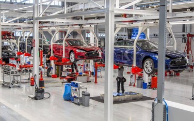 Αποχώρησε από την Tesla και έλαβε αποζημίωση μαμούθ 