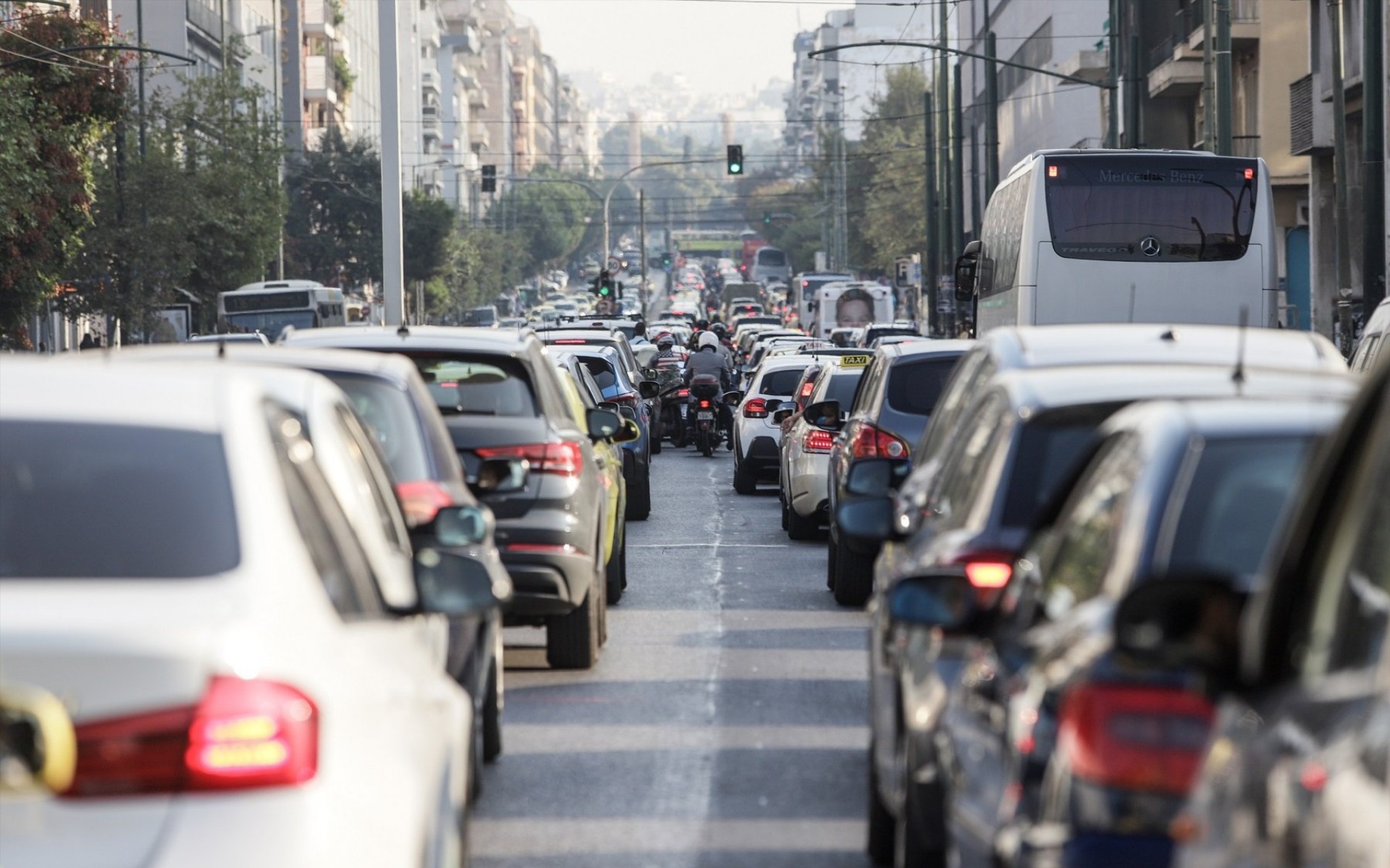 H Ελλάδα 6η χειρότερη χώρα για να οδηγείς σύμφωνα με νέα έρευνα!