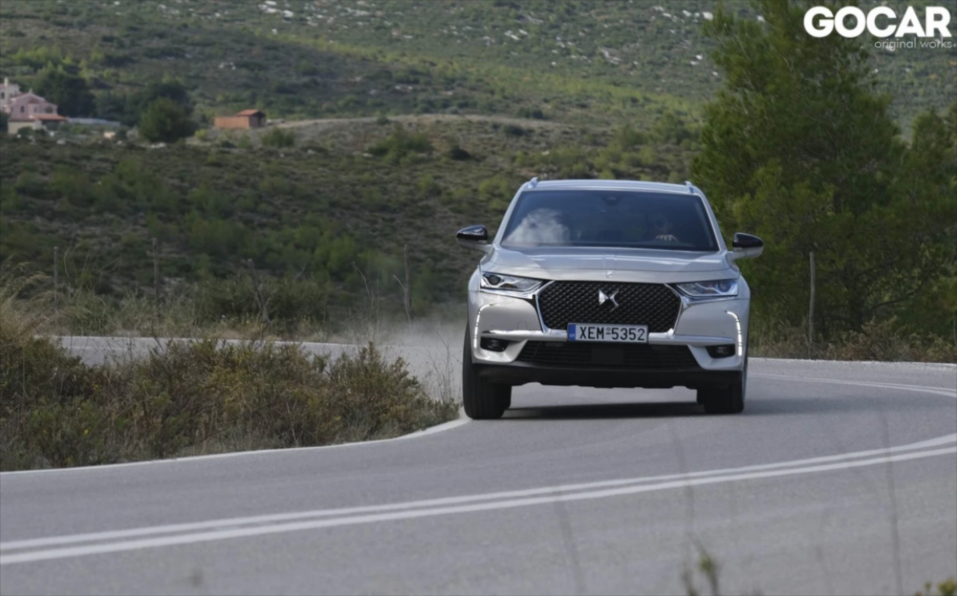 Νέες εκδόσεις για το SUV DS 7 Crossback [Τιμές]