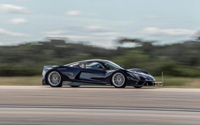 Δείτε πώς πιάνει τα 400 km/h το hypercar της Hennessey [video]