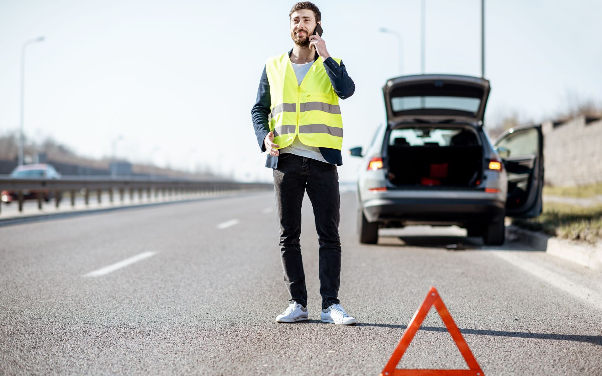 Οδική Βοήθεια: Οι 4 άγνωστες υπηρεσίες που θα σε σώσουν στις διακοπές