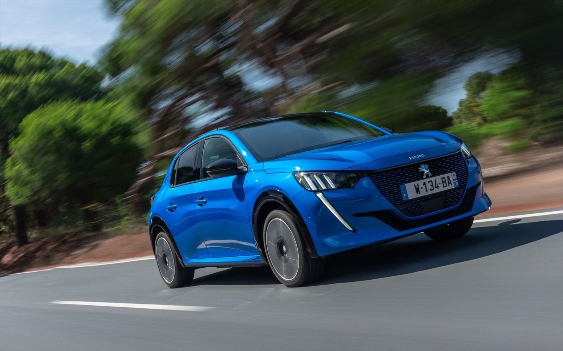 Ηλεκτρικά αυτοκίνητα: Πόση οικονομία κάνεις σε σχέση με τη βενζίνη;