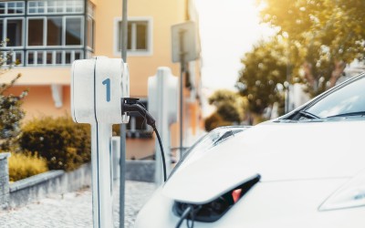 Στο μάτι των κλεφτών μπήκαν οι φορτιστές ηλεκτρικών αυτοκινήτων [video]