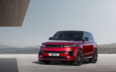 Παντοδύναμο και επιβλητικό: Αυτό είναι το νέο Range Rover Sport [video]