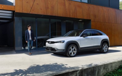 Έρχεται τον Ιούλιο το νέο Mazda MX-30 – Δείτε τις τιμές