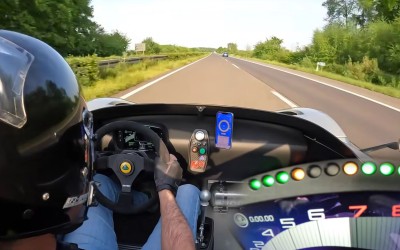Πώς είναι να πηγαίνεις με 270 km/h χωρίς παρμπρίζ; [video]