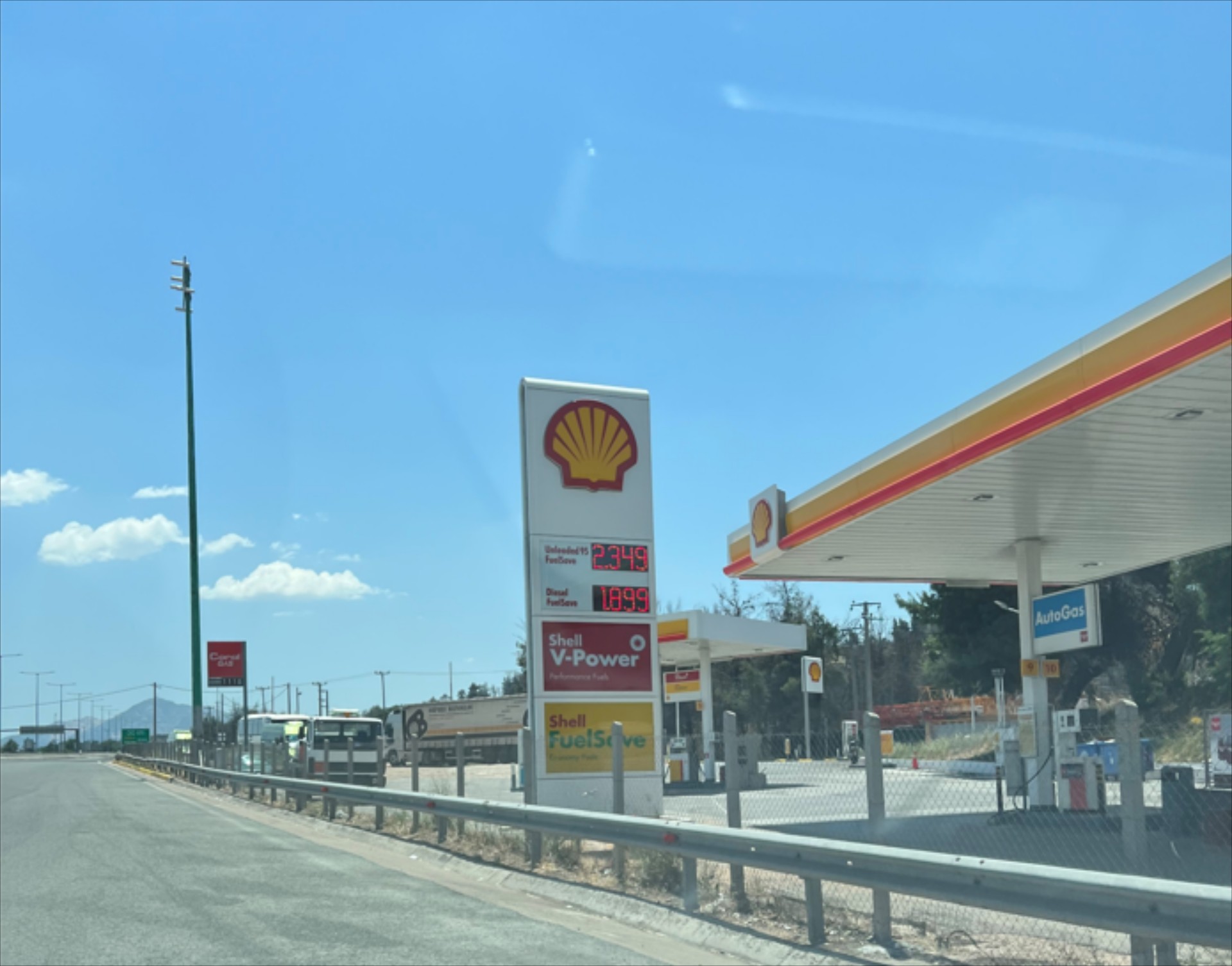 Τιμές καυσίμων: Θα πούμε τα 2,3 ευρώ φθηνή βενζίνη! 