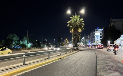 Παραλιακή: Πού έγινε αγνώριστη με νέα άσφαλτο και φώτα LED;