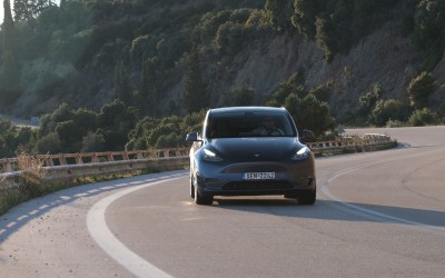 Έρευνα: Τι άποψη έχουν οι Έλληνες για τα ηλεκτρικά αυτοκίνητα;