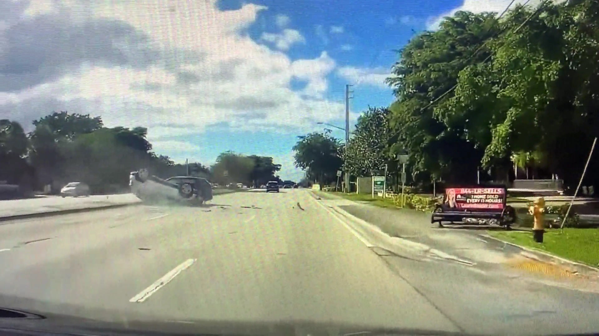 Video: Ο πιο εγκληματικός τρόπος να μπεις σε λεωφόρο