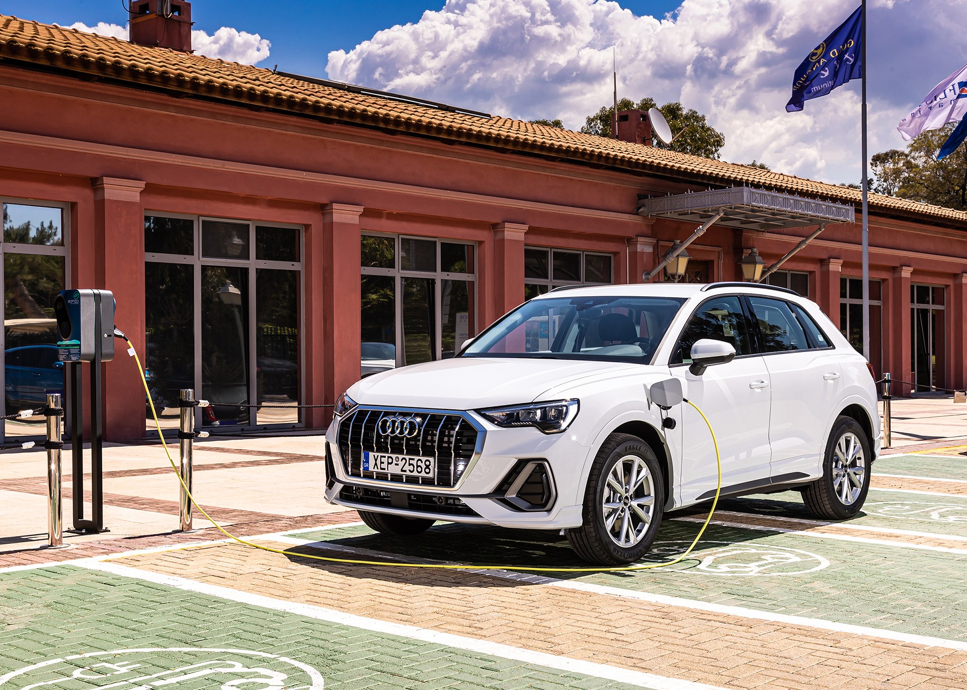 Άνοιξε το Κινούμαι Ηλεκτρικά 2 – Επιδότηση πάνω από 8.000 €