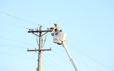 Ηλεκτρικά αυτοκίνητα: Αυξάνουν τις διακοπές ρεύματος ή αντέχει ο ΔΕΔΔΗΕ;