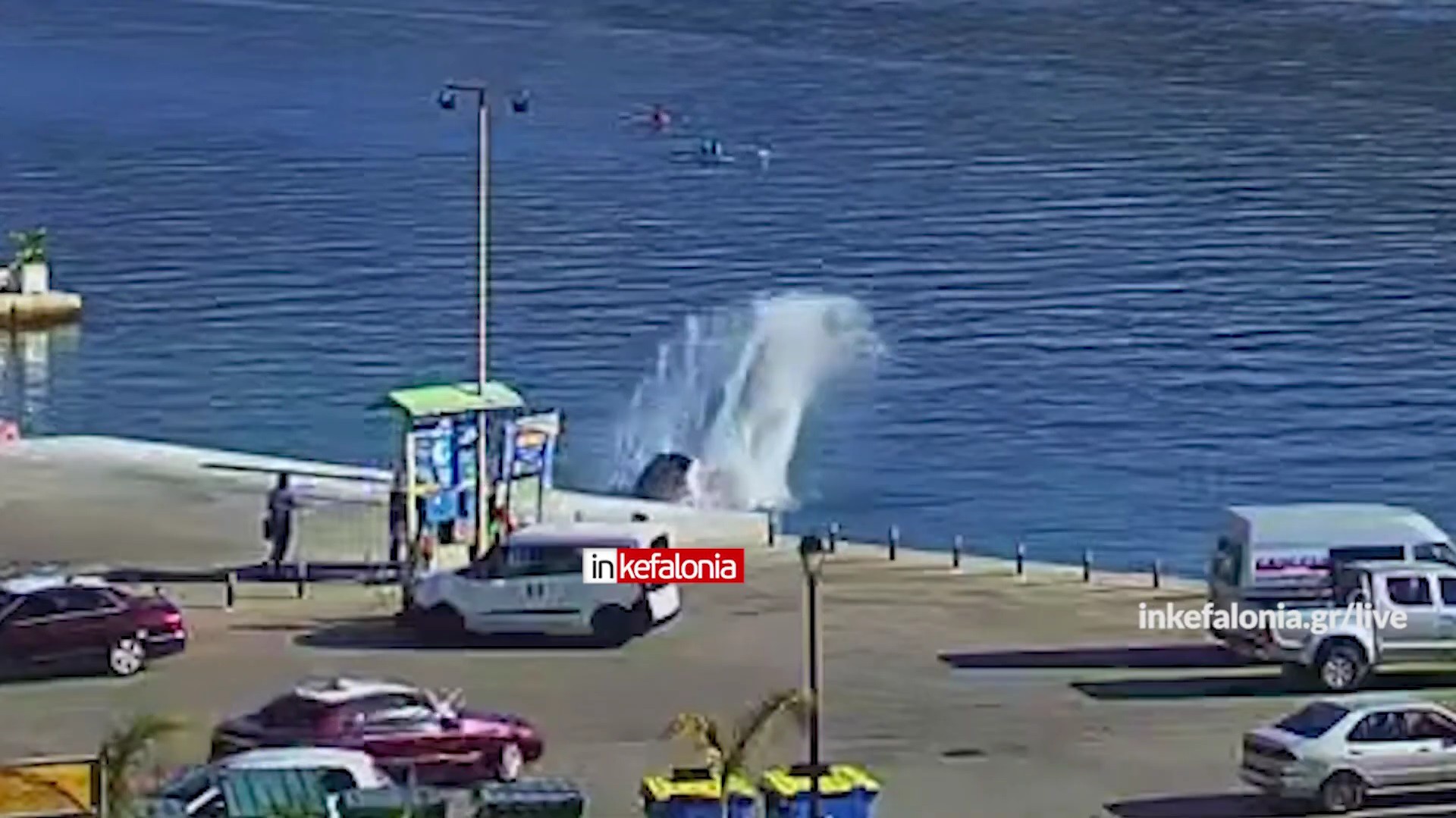 Video-Σοκ: Αυτοκτονία 35χρονου με αυτοκίνητο στο λιμάνι της Κεφαλλονιάς