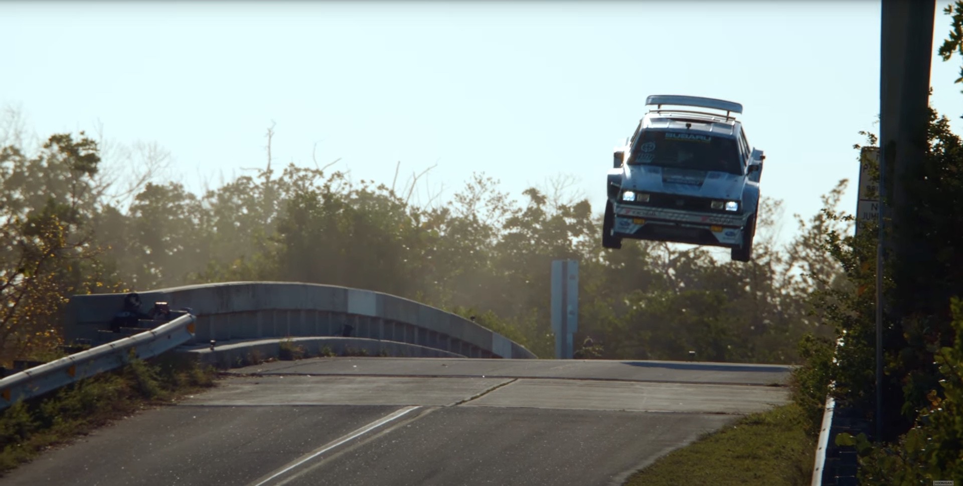 Subaru 40 ετών με 874 PS κυριολεκτικά πετάει στο νέο Gymkhana! [video]