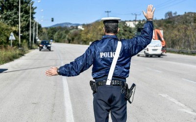 Μπλόκο Τροχαίας: Ποιες είναι οι ποινές αν δεν σταματήσεις;