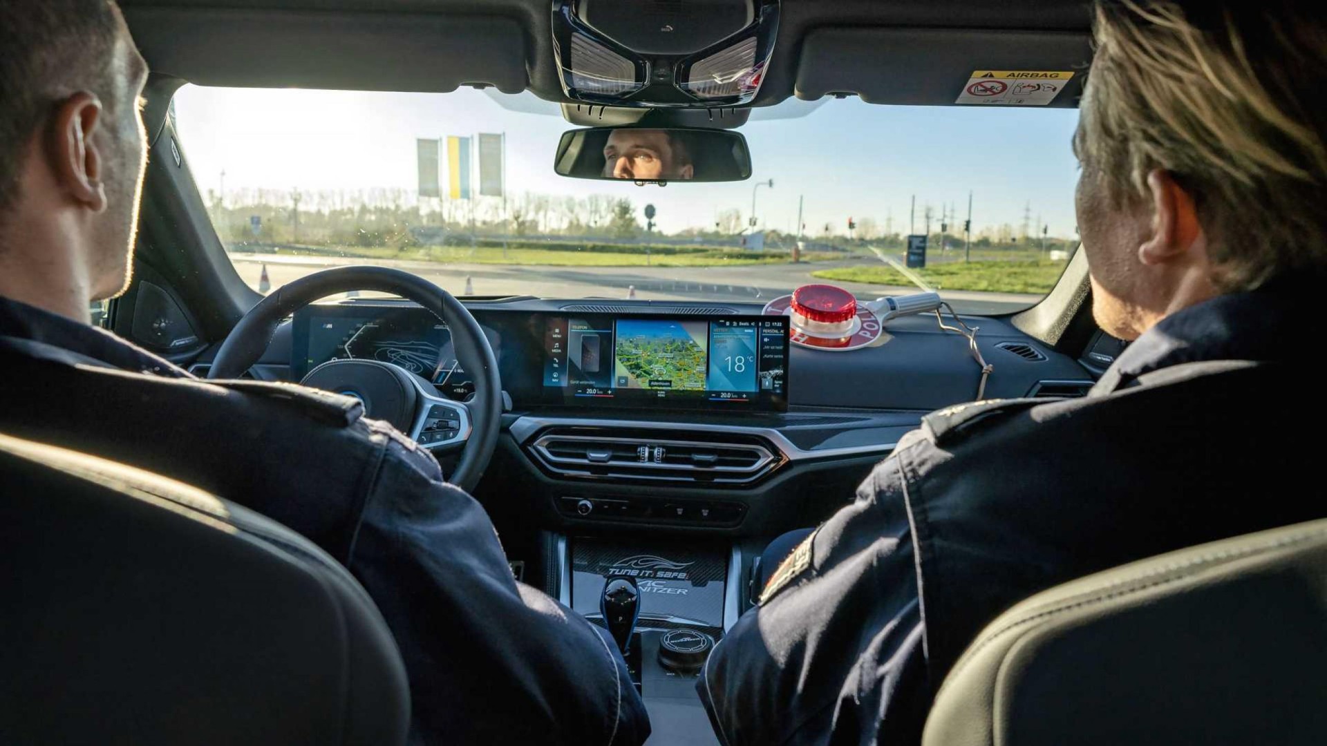 Ηλεκτρικό 544 ίππων πήρε η γερμανική αστυνομία!