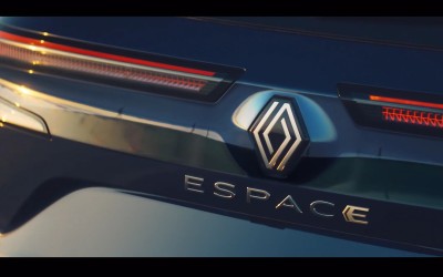 Έρχεται το νέο Renault Espace, και είναι SUV! [video]
