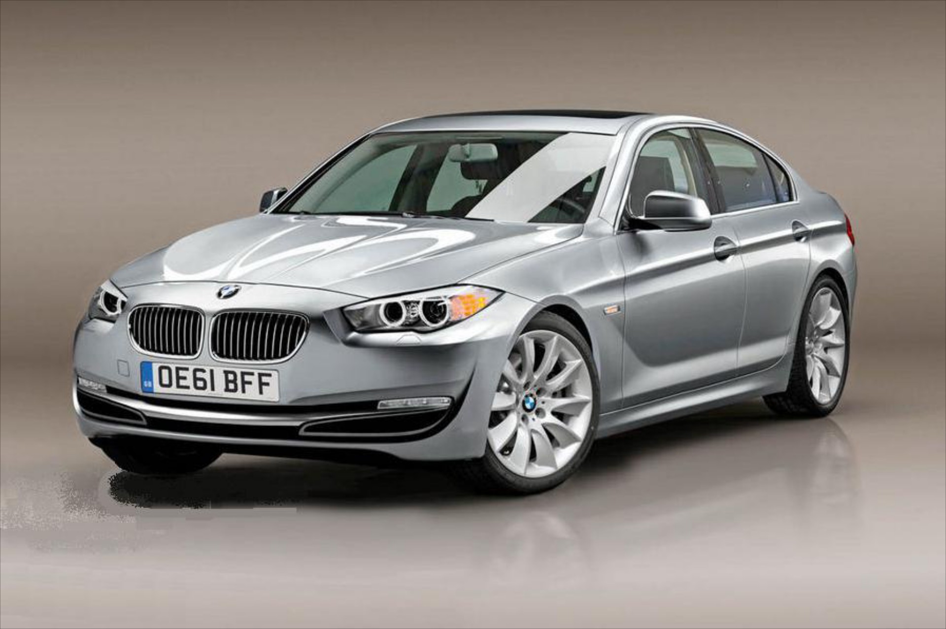 Πρώτες εικόνες για τη νέα 3άρα της BMW

