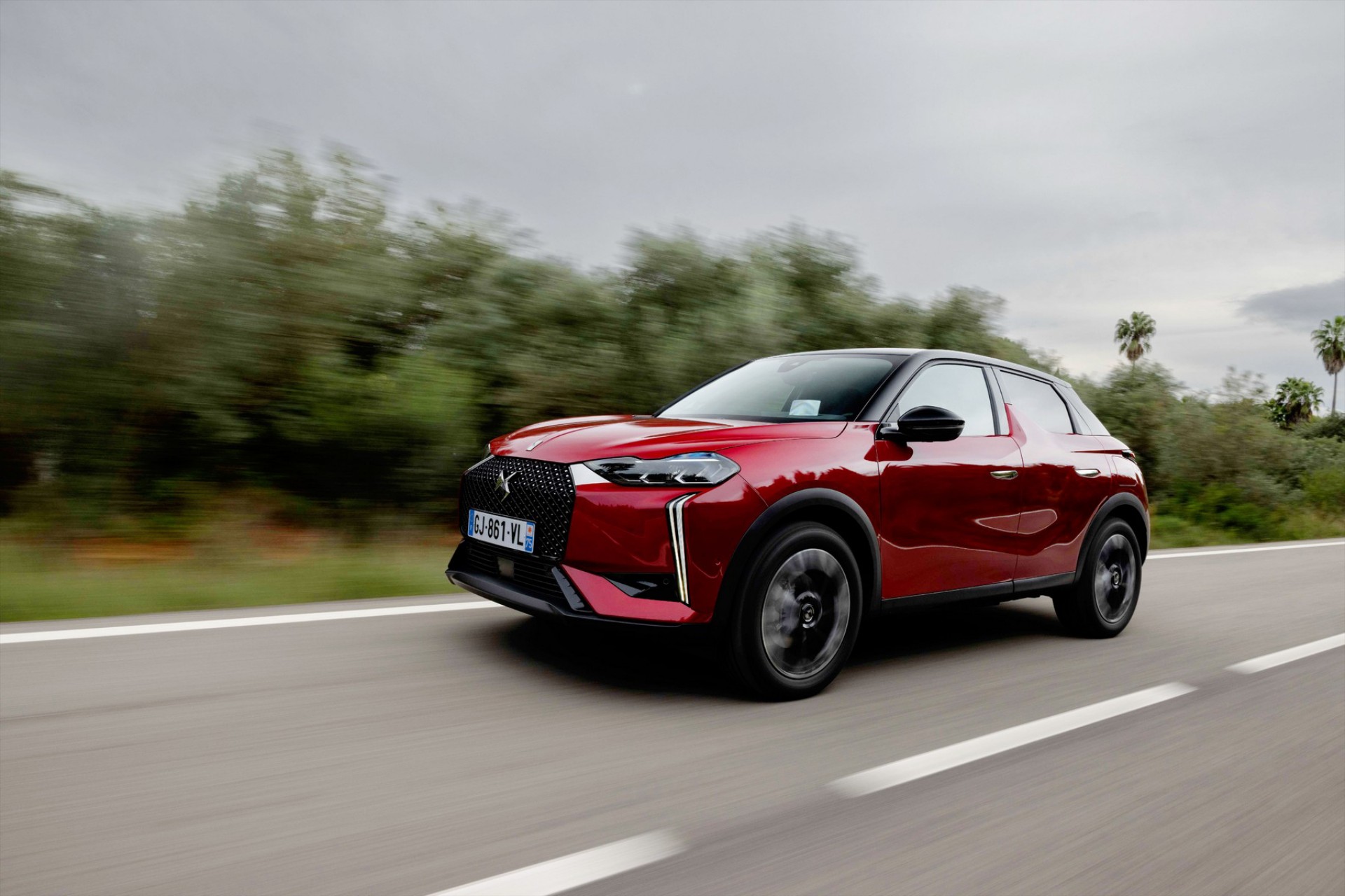 Στην Ελλάδα το νέο DS 3 – Οι τιμές όλων των εκδόσεων