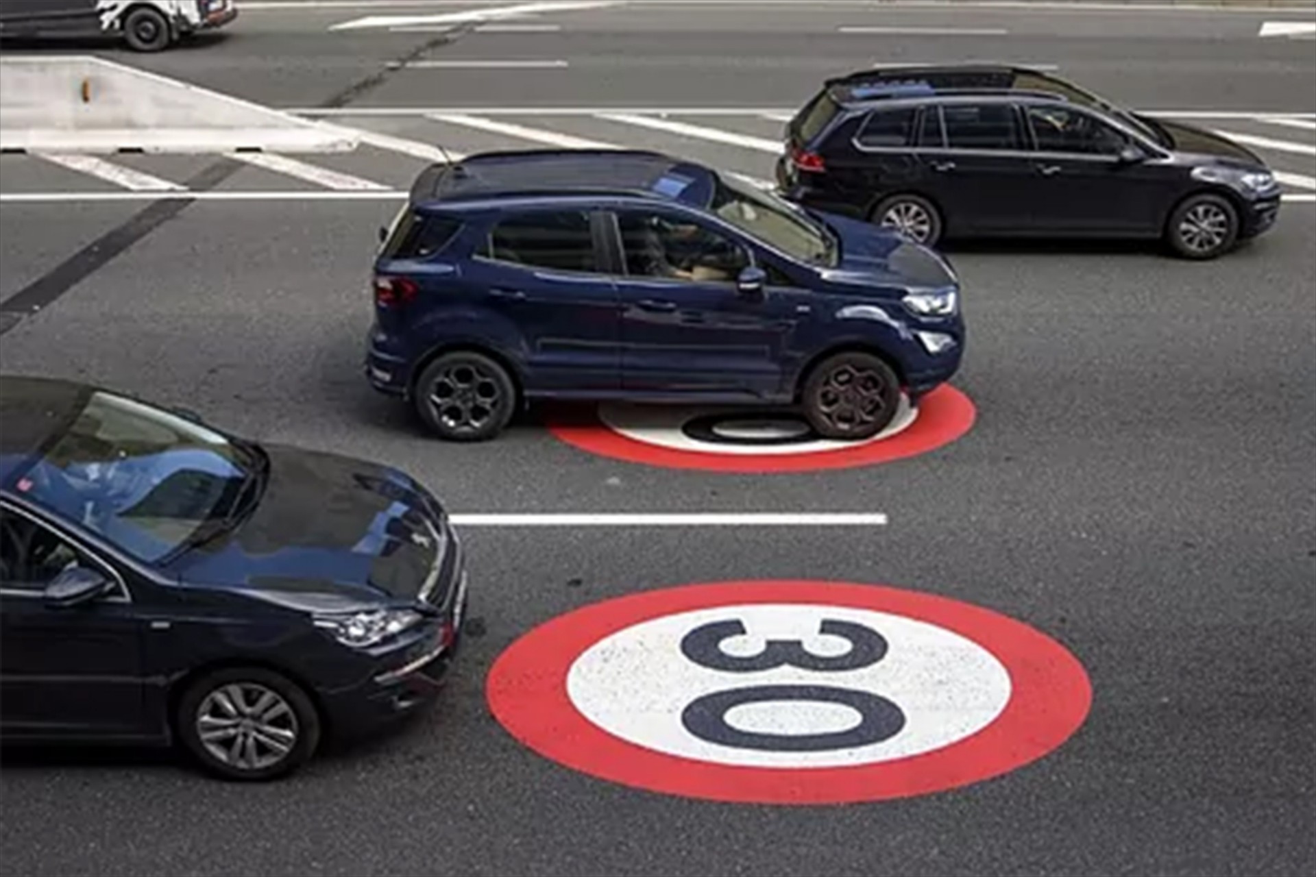 Μειώνεται το τεκμήριο αυτοκινήτου κατά 30%
