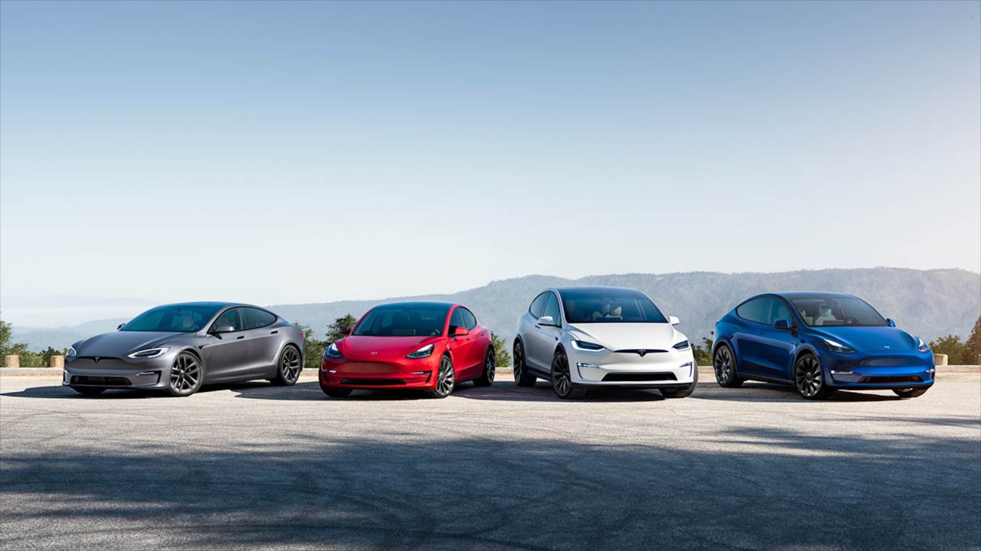 Ξεστοκάρισμα της Tesla με νέες εκπτώσεις