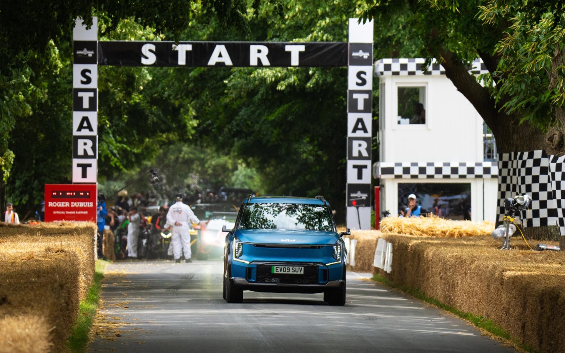 Τι γυρεύει το Κia EV9 στο Goodwood Festival;