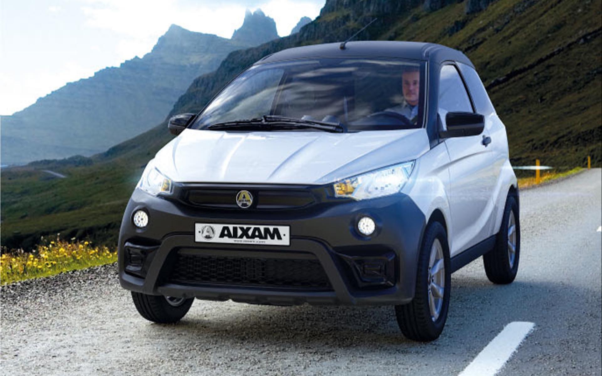 AIXAM: Διαθέσιμα για test-drive τα minicars που δεν χρειάζονται δίπλωμα οδήγησης