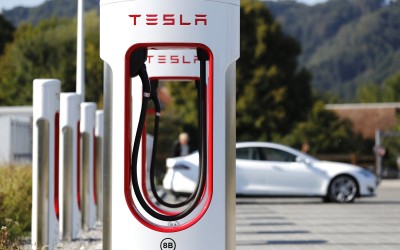 Δωρεάν φόρτιση μόνο για σήμερα, για όλα τα Tesla!