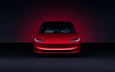 Επίσημο: Νέο Tesla Model 3 - Η τιμή του στην Ελλάδα