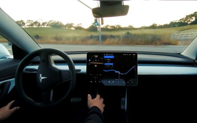 Έρευνα: Η Tesla θα φέρει τα πάνω κάτω και στην ασφάλιση αυτοκινήτου