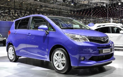 Μικρό MPV από τη Subaru