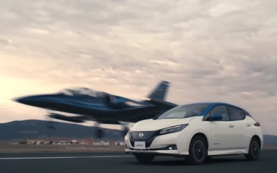Ηλεκτρικό Nissan Leaf κόντρα σε... μαχητικό αεροσκάφος – Πώς γίνεται; [video]