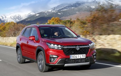 Suzuki: Γνώρισε την πιο πλήρη γκάμα υβριδικών και SUV