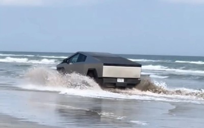 Elon Musk: Έρχεται και αμφίβιο Tesla Cybertruck!