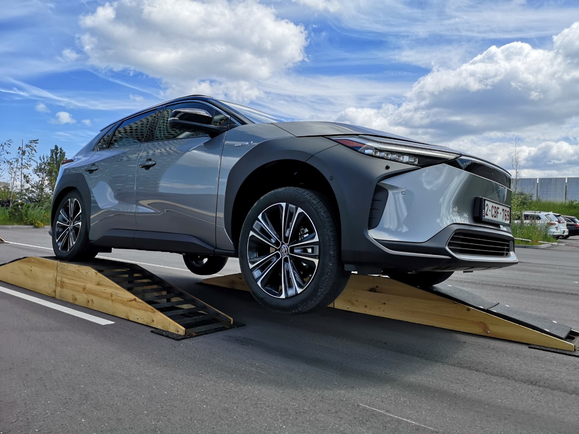 Αλλαγές για το Toyota bZ4X - Φορτίζει πιο γρήγορα στο κρύο