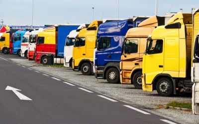 Το νέο τεράστιο πάρκινγκ της Ελλάδας – Χωράει 72 νταλίκες