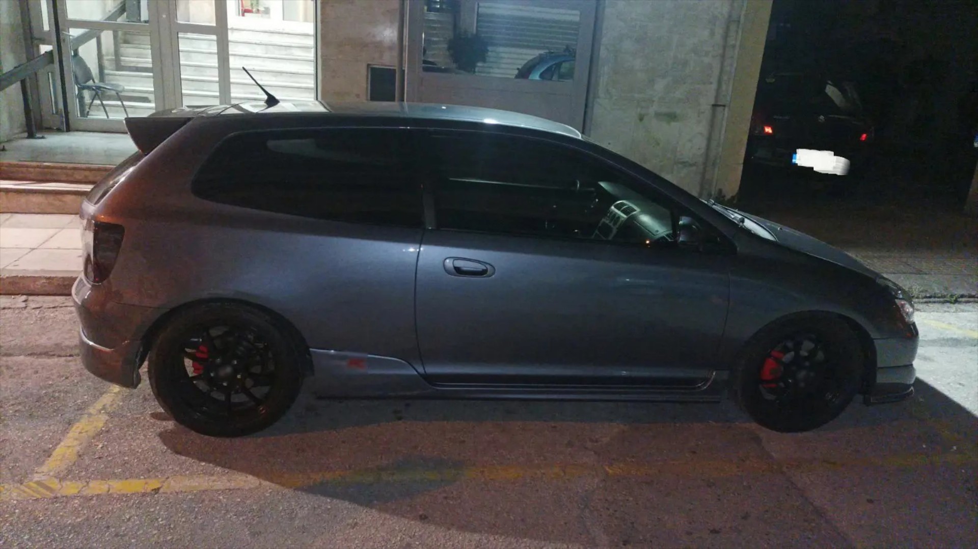 Απίστευτο! Έκαναν κόντρες στην Αθήνα με 140 km/h