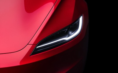 Πως η Tesla έβγαλε 1,8 δις δολάρια χωρίς να πουλήσει ούτε ένα αυτοκίνητο