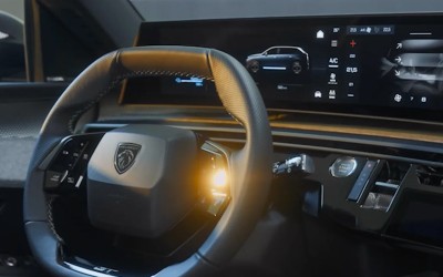 Δείτε το εσωτερικό του νέου Peugeot 5008 – Έχει οθόνη 21 ιντσών [video] 