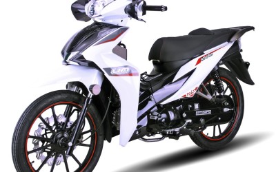 Ποιο μηχανάκι αγοράζεις με 1.895 ευρώ και οδηγείς με δίπλωμα αυτοκινήτου