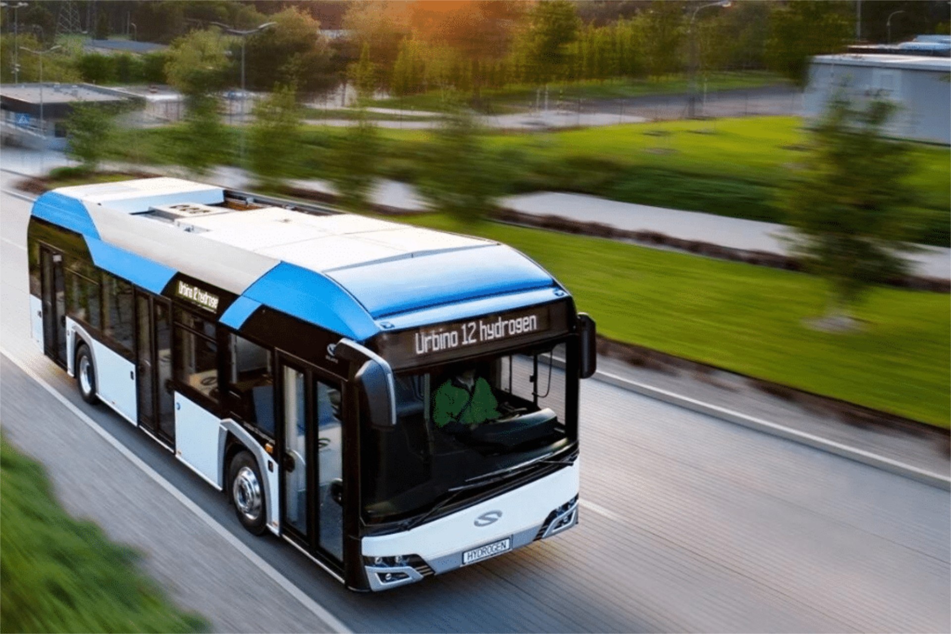 Στην Ελλάδα το πιο αθόρυβο λεωφορείο – Καθαρίζει τον αέρα 