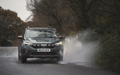 Dacia Sandero: Με νέο κινητήρα που καίει 5 lt/100km