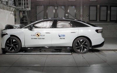 Αυτό είναι το ασφαλέστερο αυτοκίνητο στην Ελλάδα - Η τιμή του [video]