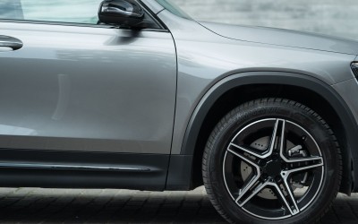 Premium 7θέσιο υβριδικό SUV με 163 ίππους - Ποιο είναι; 