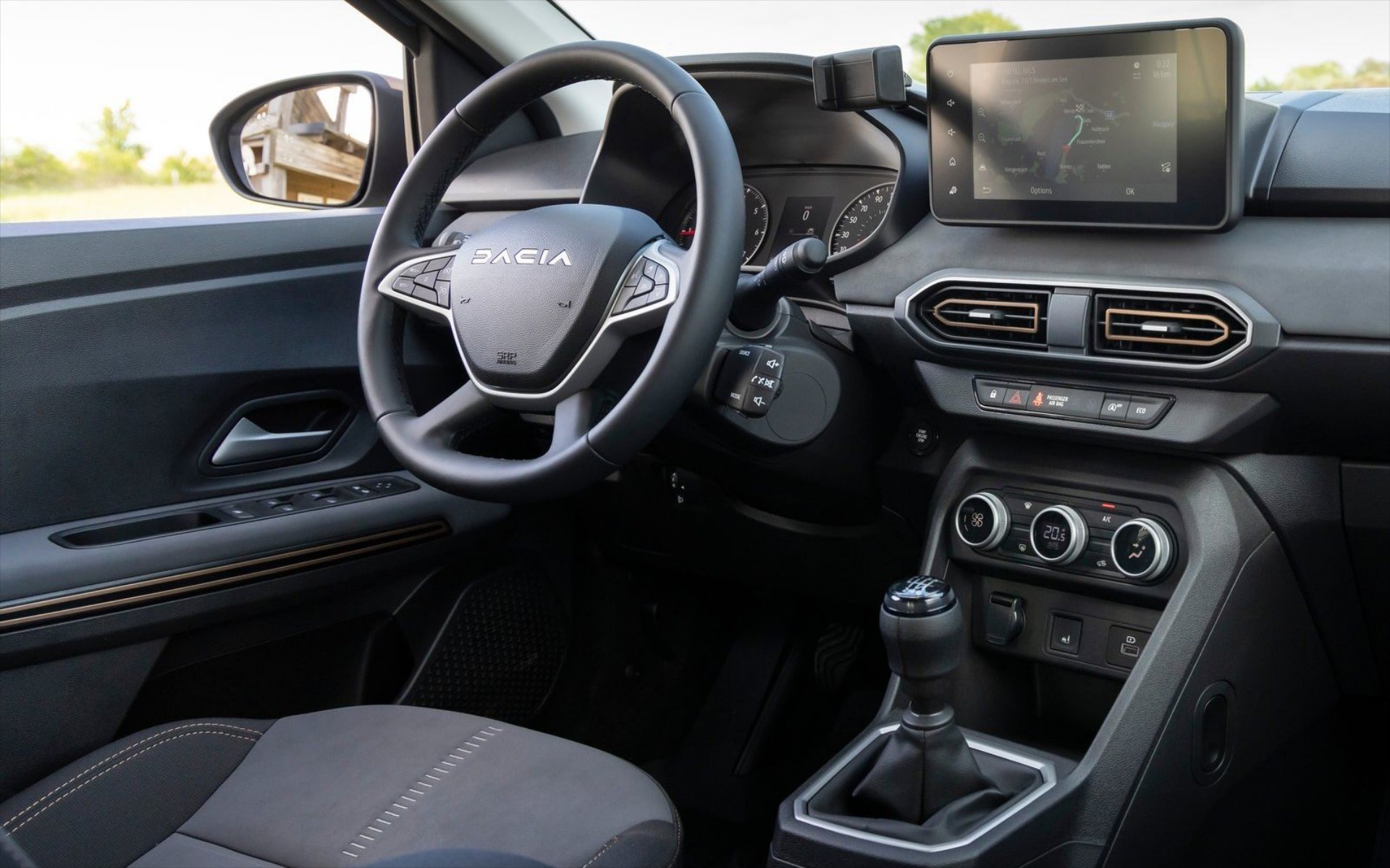 Το φθηνό Dacia που καίει 5,5 ευρώ ανά 100 χιλιόμετρα