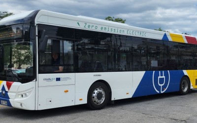 Θεσσαλονίκη: Στους δρόμους και τα 110 ηλεκτρικά λεωφορεία – Δείτε όλες οι γραμμές