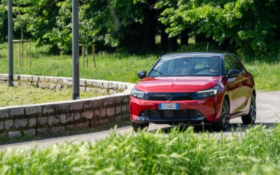3.500 ευρώ φθηνότερο το Opel Corsa στην Ελλάδα σε σχέση με τη Γερμανία