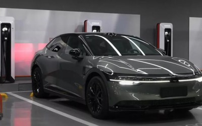 Νέο ρεκόρ φόρτισης - Ηλεκτρικό που γεμίζει σε 10 λεπτά!