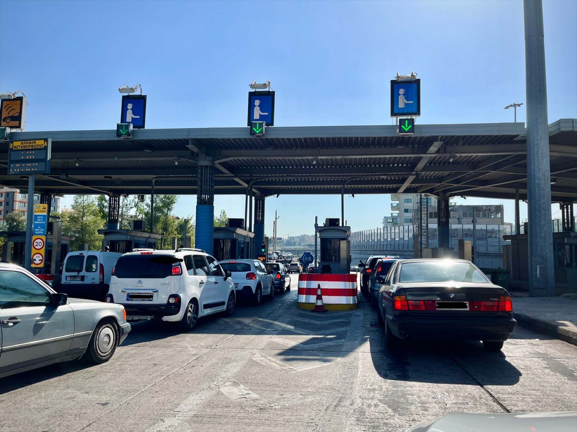 Επίσημο: Μειώνονται τα διόδια στην Αττική Οδό - Δείτε τη νέα τιμή