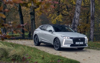 Στην Ελλάδα το νέο DS 4 Hybrid – Δείτε τιμές και εκδόσεις